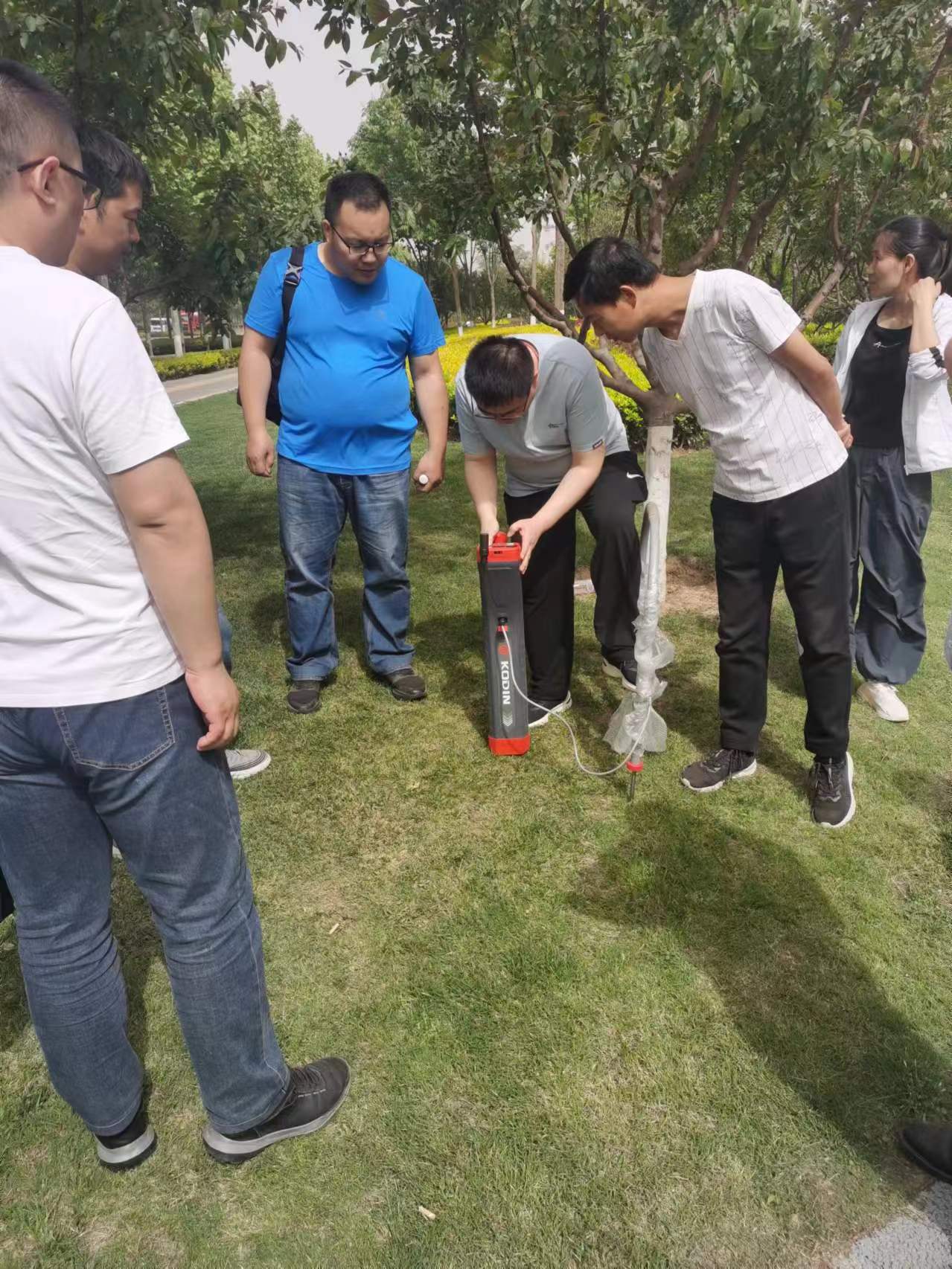 戳我试试